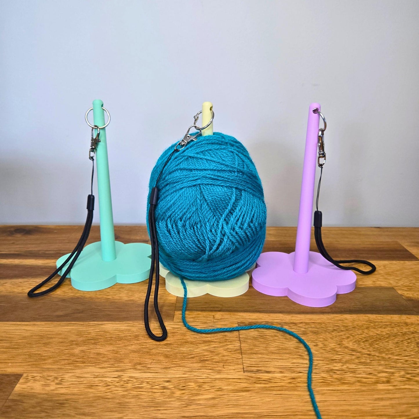 Portable Wrist Yarn Holder