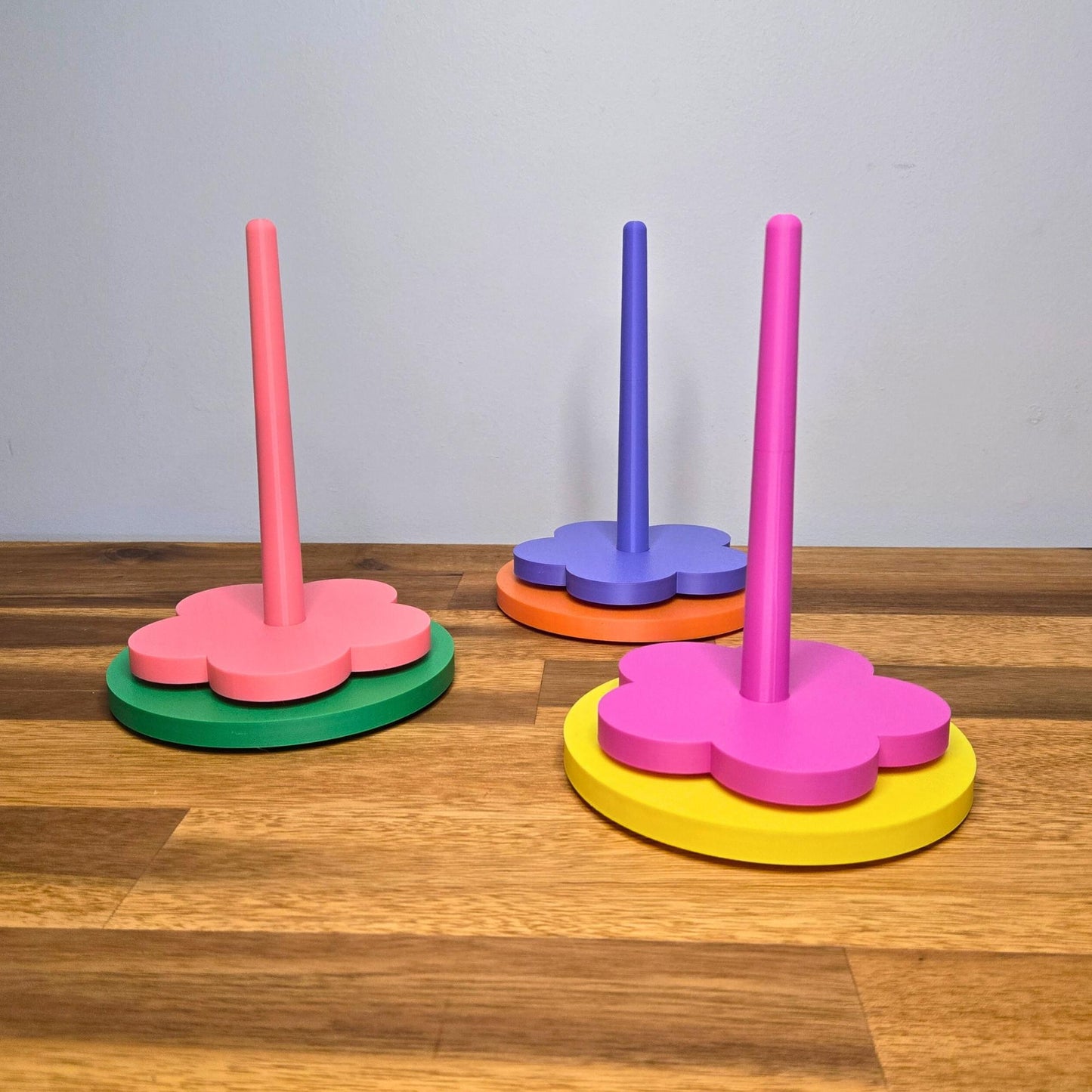 Rotating Yarn Holder