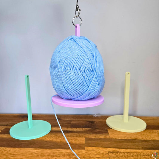 Portable Wrist Yarn Holder