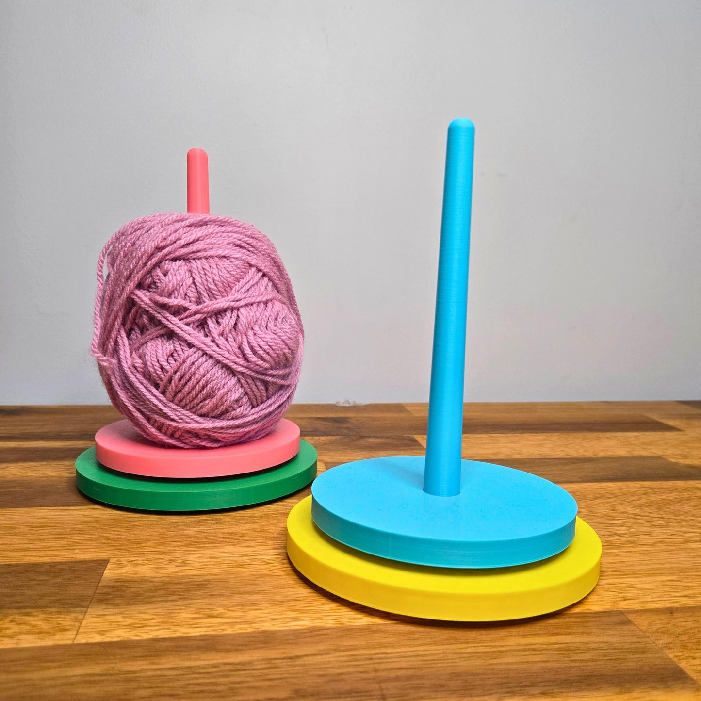 Rotating Yarn Holder
