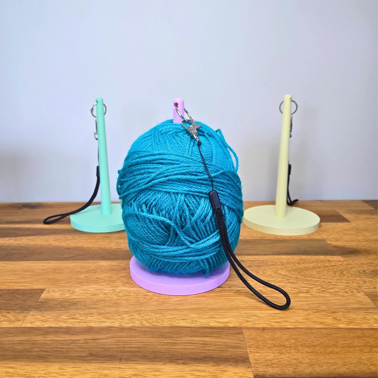 Portable Wrist Yarn Holder