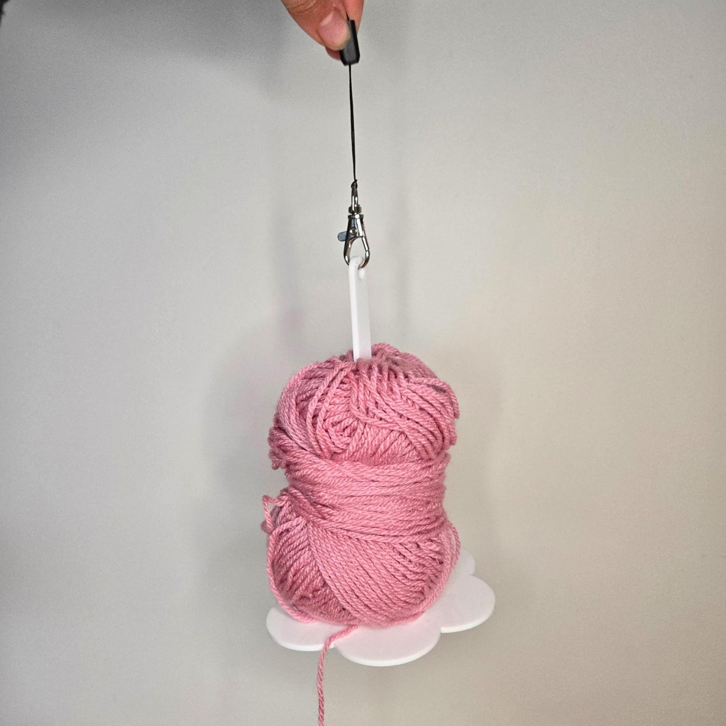 Portable Wrist Yarn Holder