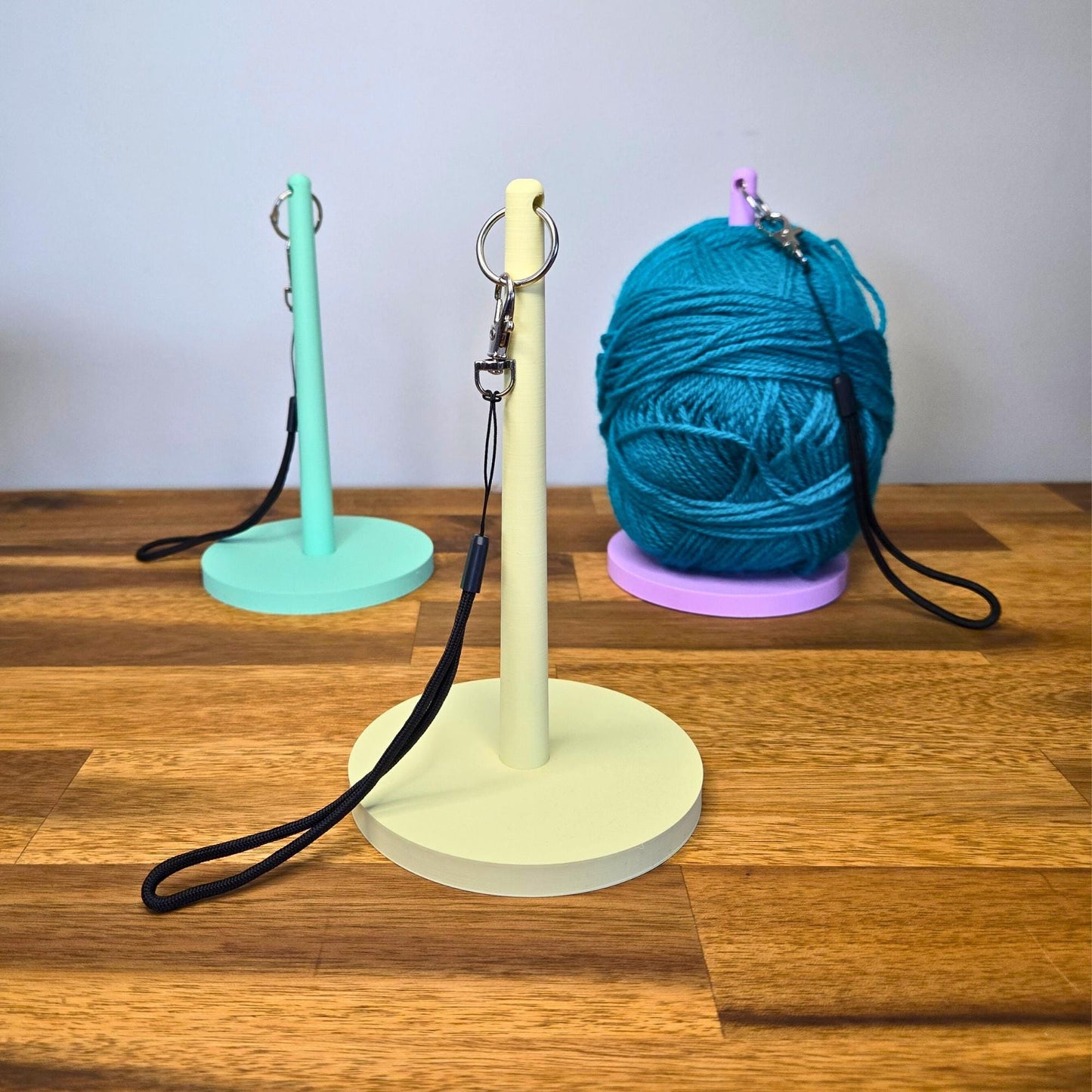 Portable Wrist Yarn Holder