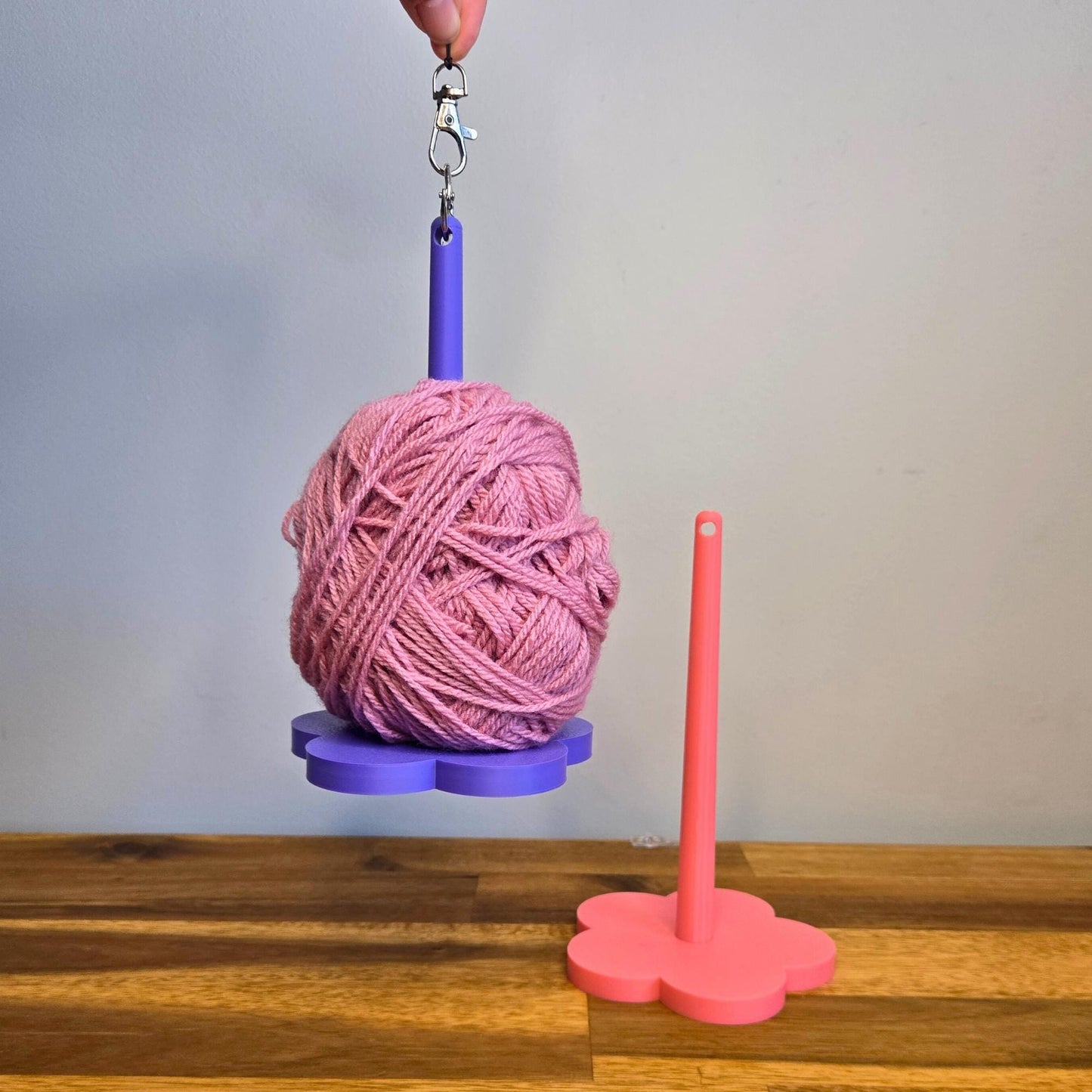 Portable Wrist Yarn Holder